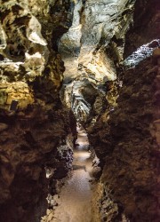 Blick in einen Gang der Kluterthöhle.