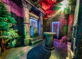Escape Room in der Optik eines alten Urwald-Tempels.